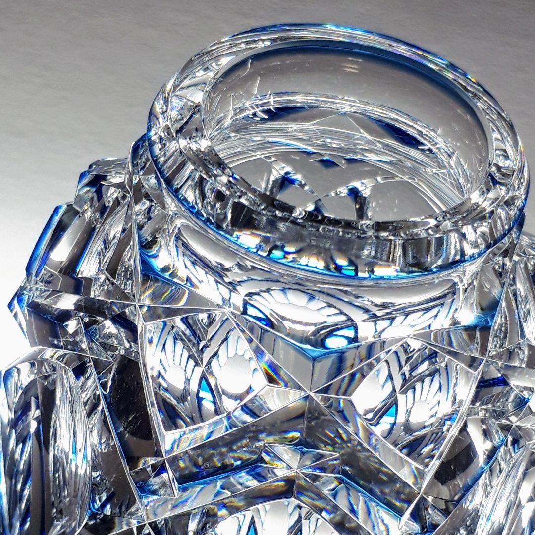 日本工芸会正会員 渡邊 明 作品 切子 藍色被せ 花瓶 【入手困難品】