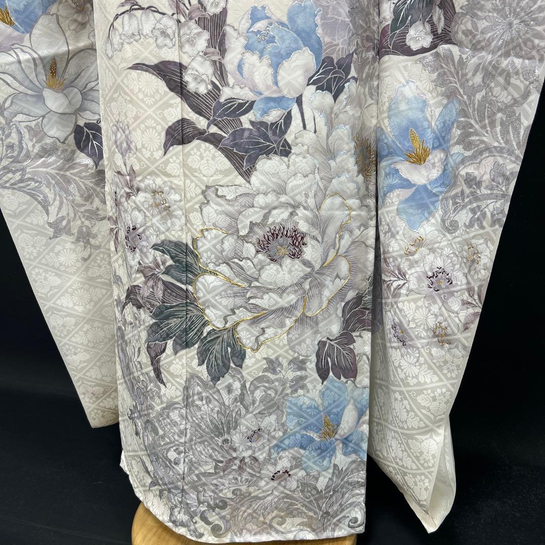 白地 上品な牡丹に木蓮の振袖フルセット