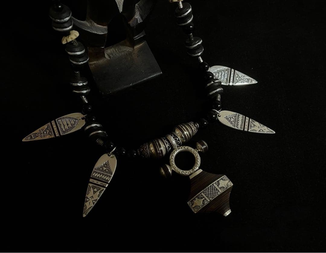 トゥアレグ族 黒檀シルバーヴィンテージネックレス