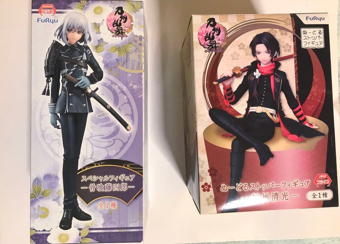 刀剣乱舞 まとめ売り 加州清光 骨喰藤四郎 五虎退 フィギュア ポスター