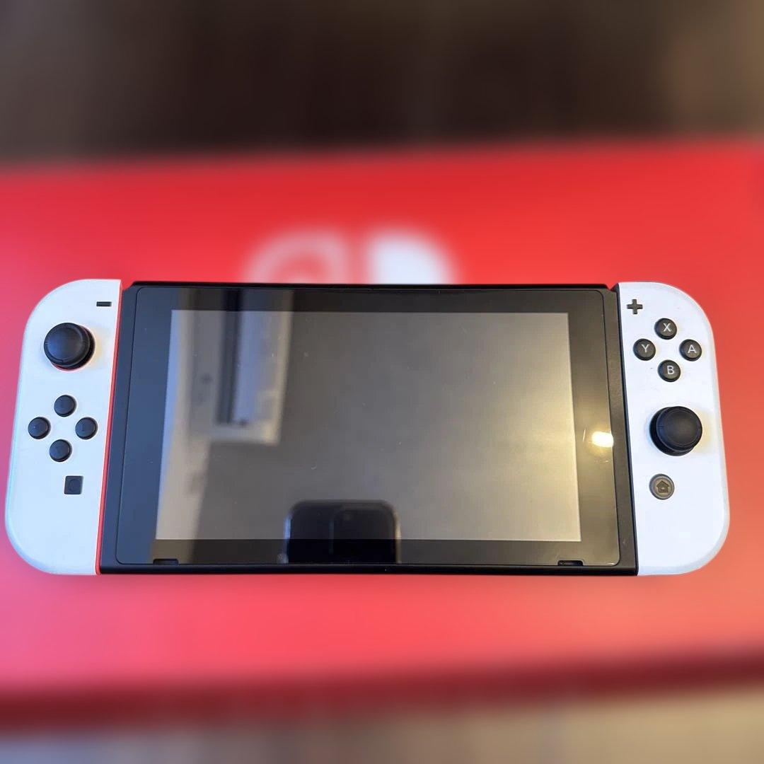 【付属品未使用】Nintendo Switch 本体 任天堂 バッテリー強化版