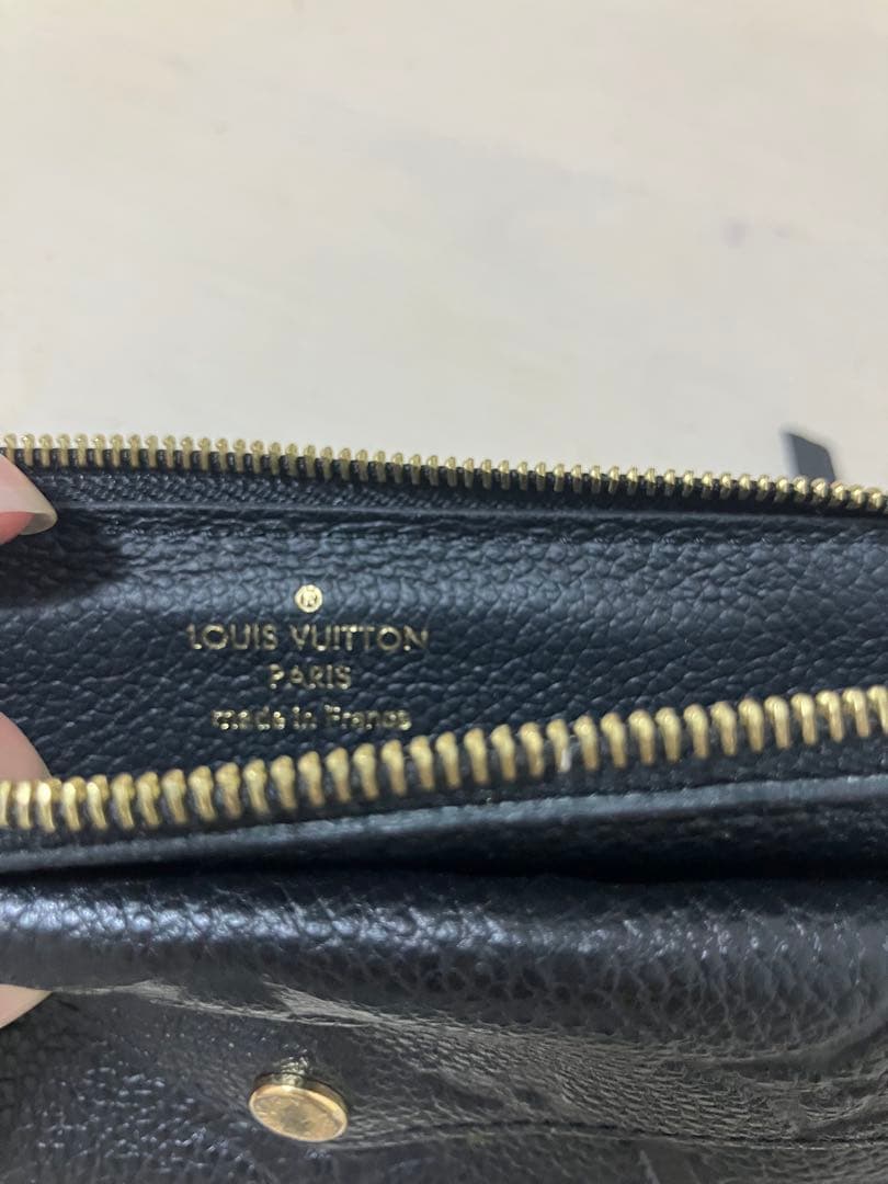 ルイ・ヴィトン ポルトカルト・レクトヴェルソ