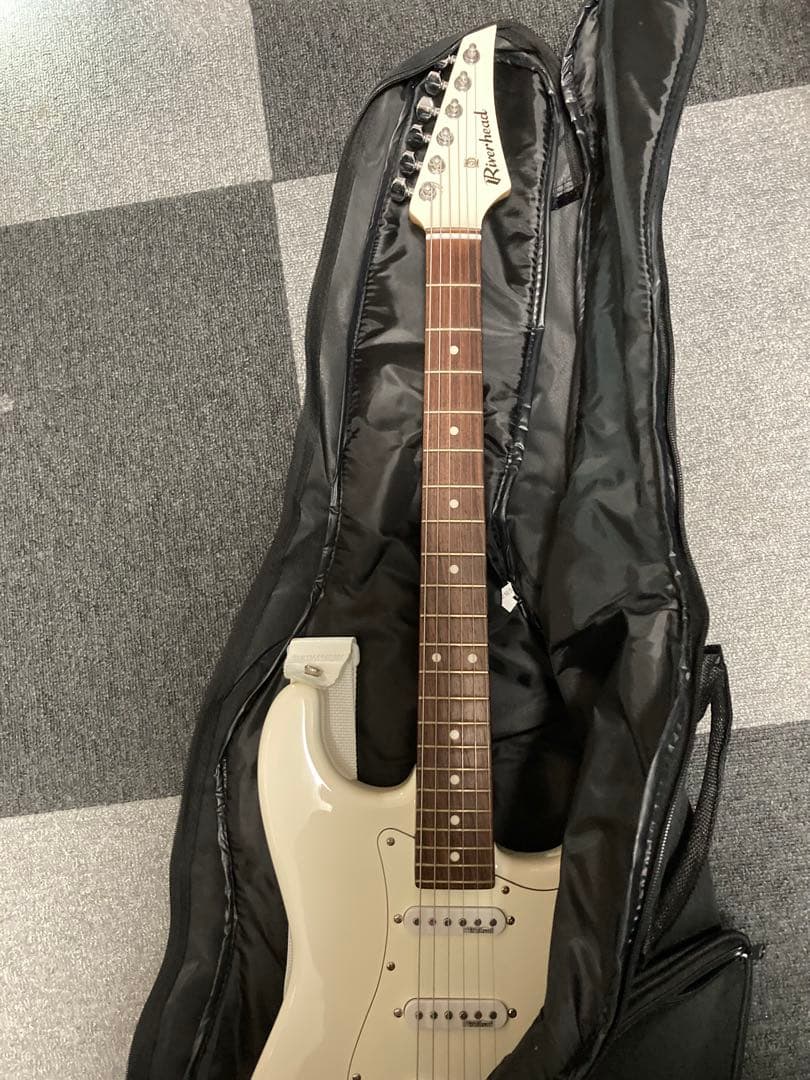 美品 Riverhead リバーヘッド ストラト ST-1R SWH レア
