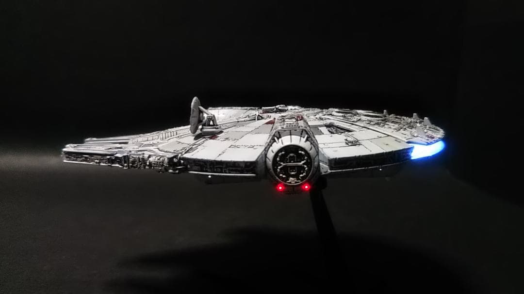 ミレニアムファルコン 電飾改修 完成品 1/350 管A4 帝国の逆襲 - メルカリ