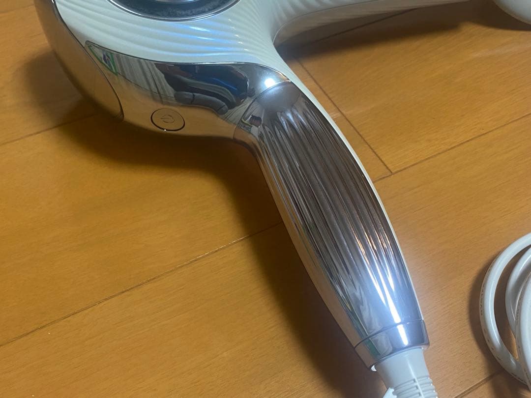 美品 リファ Refa ヘアドライヤー RE-AJ02A