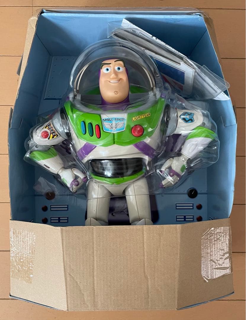 希少 トイストーリー バズライトイヤー 日本語版 シグネ