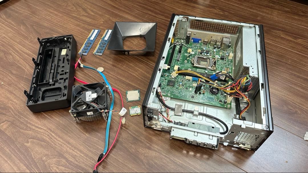 DELL Inspiron 3647 スリムデスクトップ グラボ付 無線LAN付