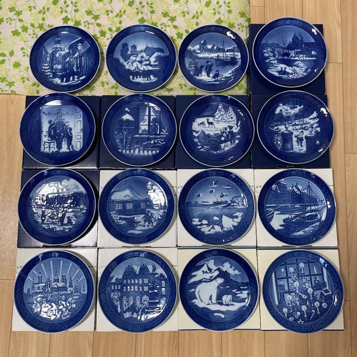 ロイヤルコペンハーゲン 割引 イヤープレート16枚 96〜2011年 2010年