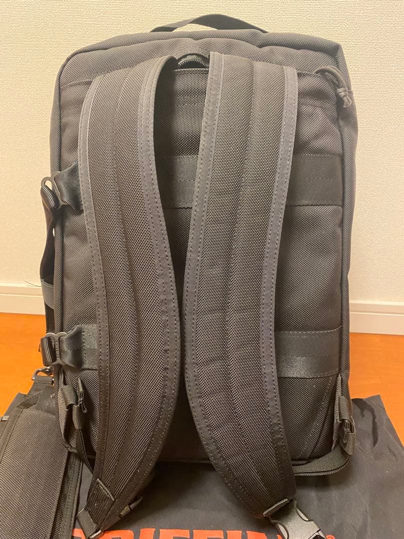 BRIEFING ネオトリニティライナー