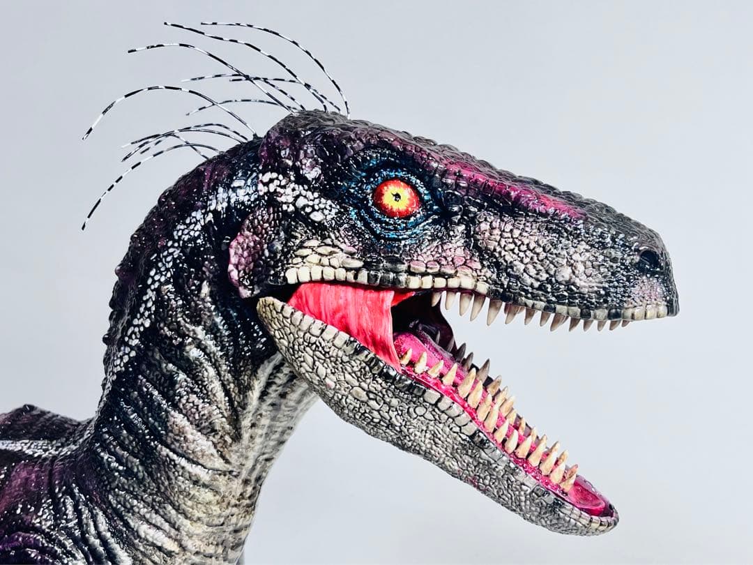 スーパービッグ　ヴェロキラプトル　リペイント改造