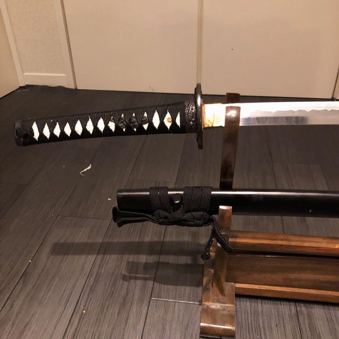 高級模造刀　居合刀　優波紋　黒拵え　太刀