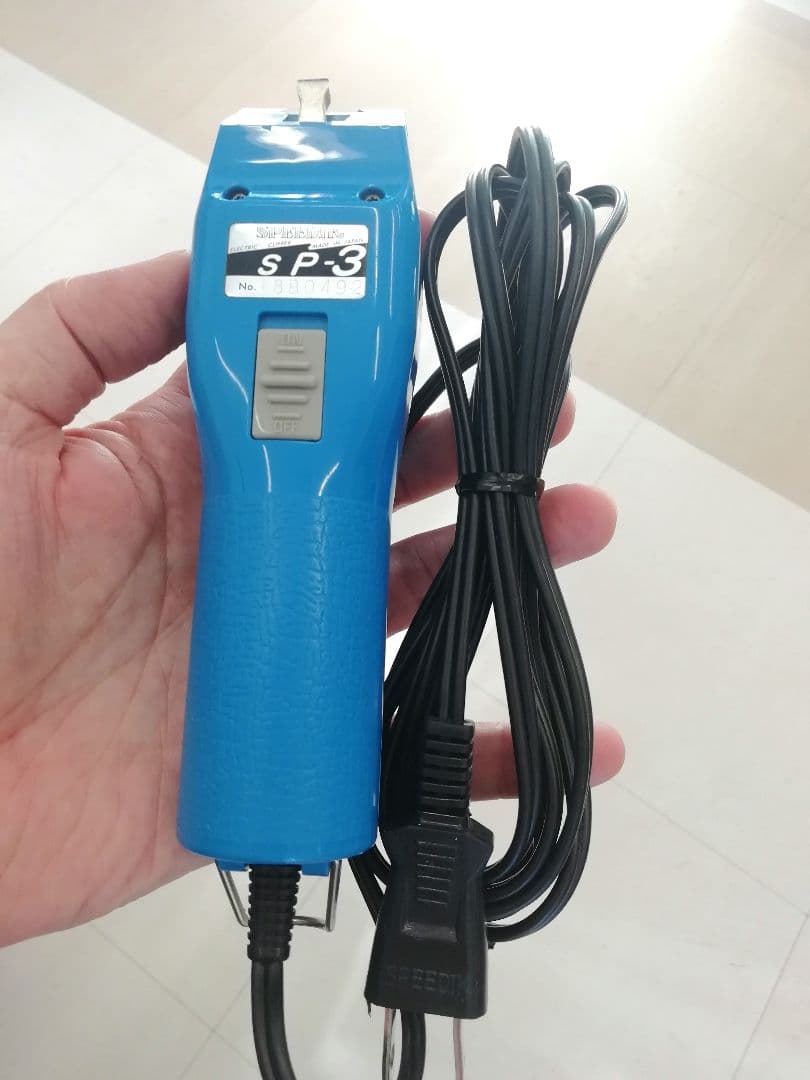 スピーディクバリカン 赤と青 2個セット 替刃 ブルーム バリカン