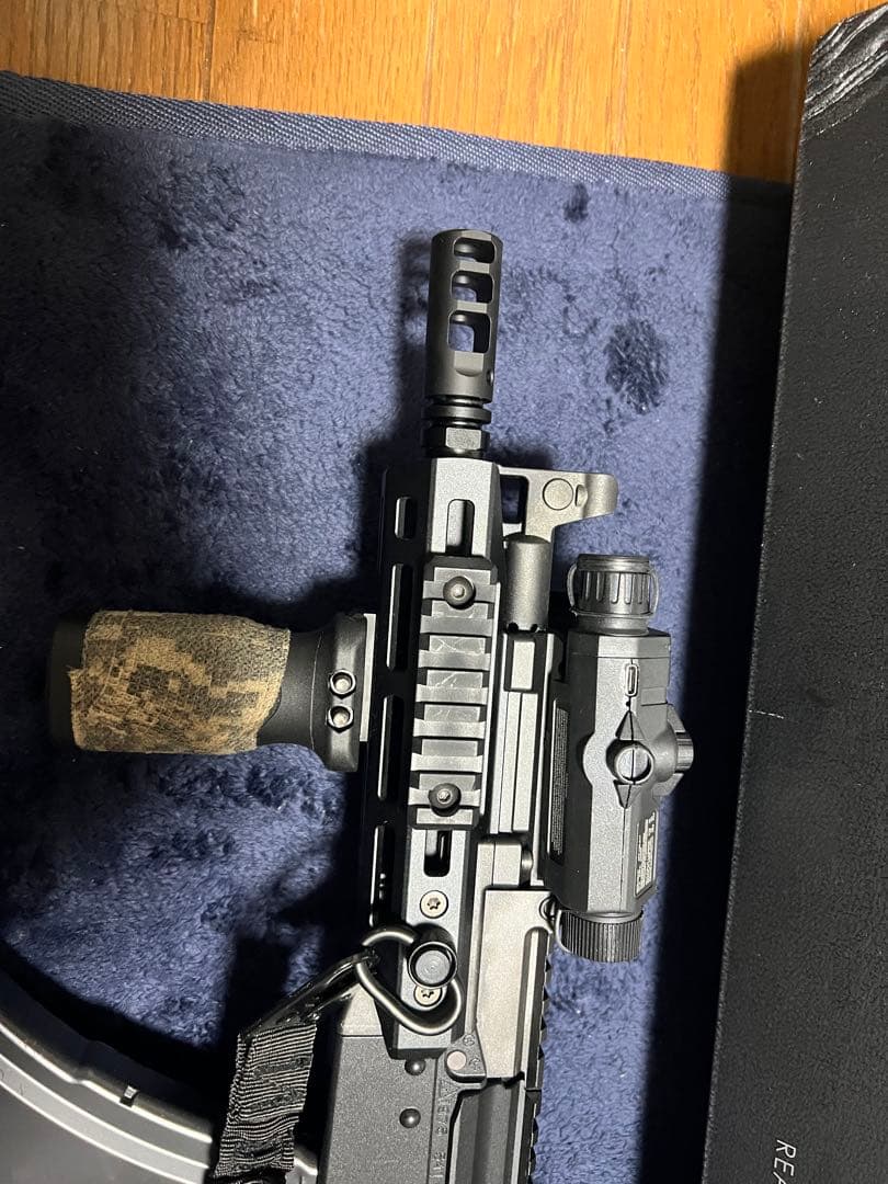 AKX ガスガン マガジン2本付き