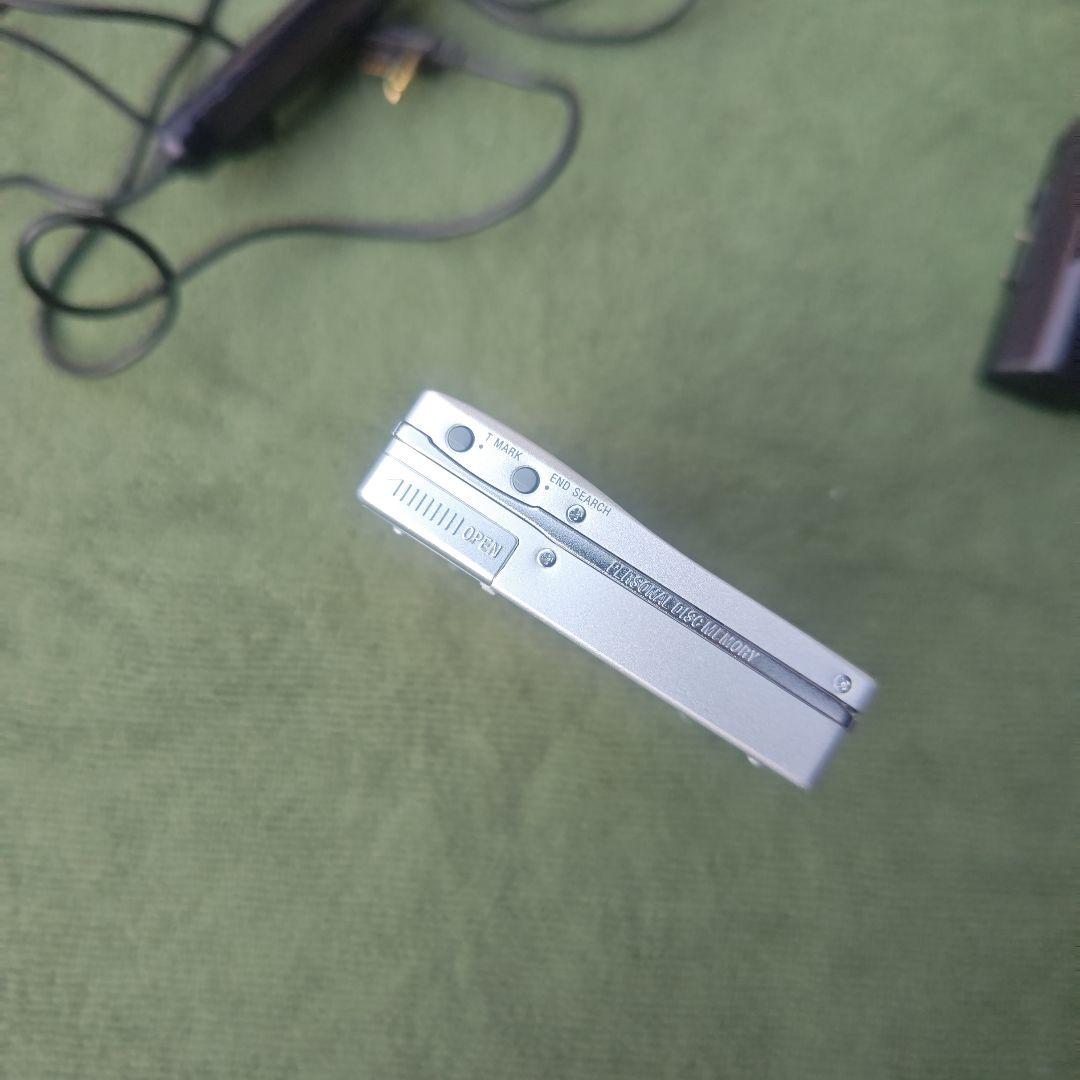 SONY MZ-R909 MDプレイヤー・レコーダー 乾電池用充電器セット｜