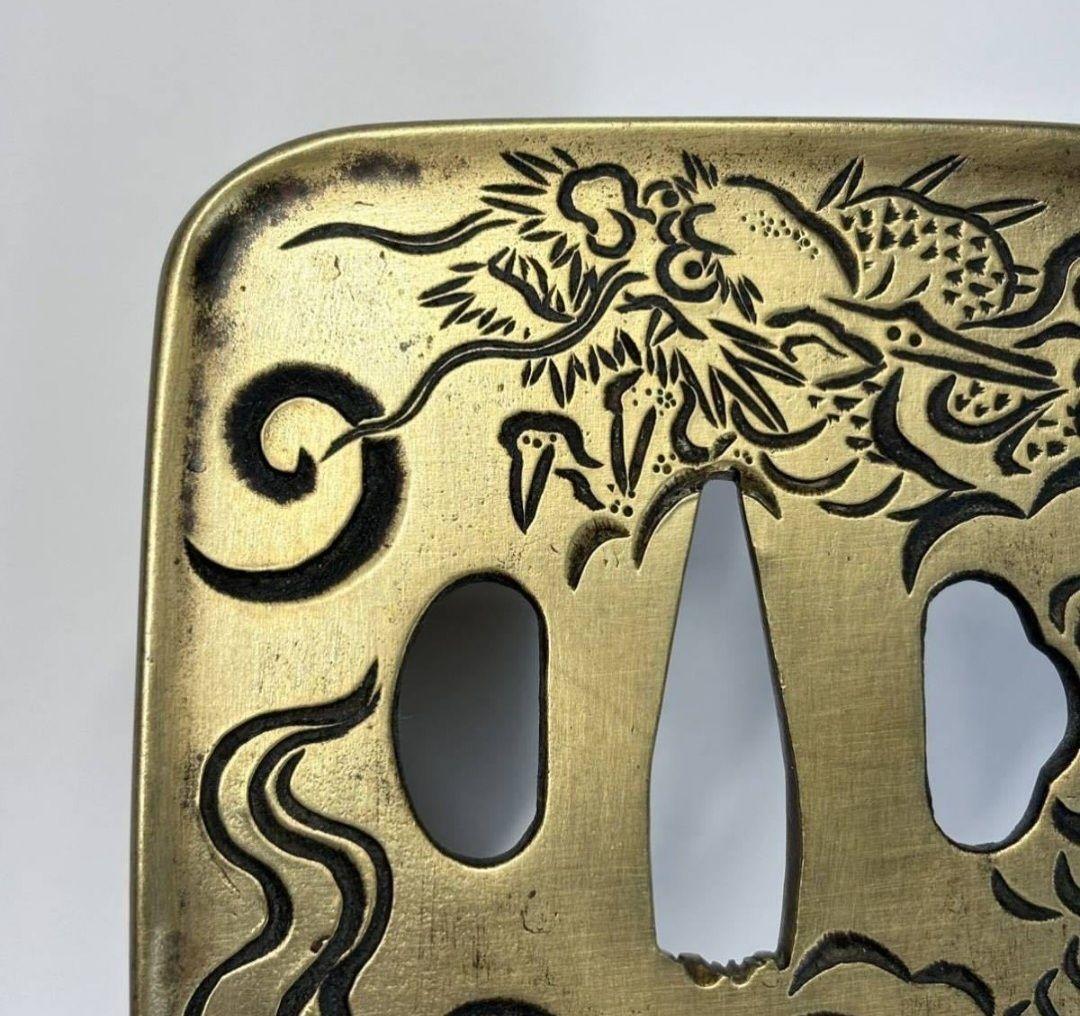 雲龍図真鍮磨地鍔 片切彫 鍔 鐔 日本刀 刀 刀装具 時代物 古美術 刀剣武具