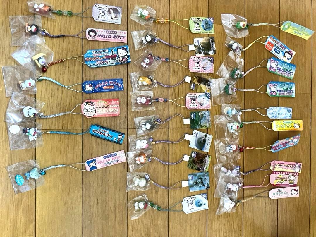 い*つ様 ハローキティ　ご当地限定　149個　根付け　ファスナーマスコット　スト