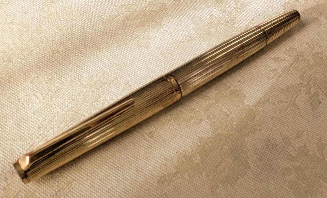ビンテージ　モンブラン　万年筆　1246 金張り　吸入式　18金