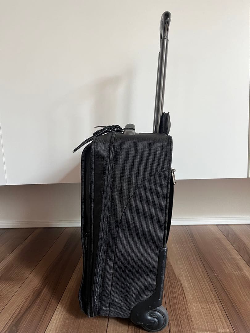 美品】TUMI トゥミ 26105D4 キャリーケース 2輪 機内持ち込み トゥミ