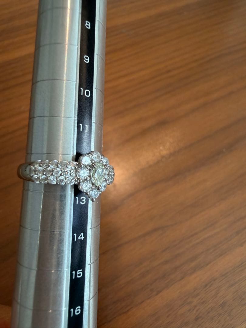 ベリテ　ダイヤ 1.00ct pt900リング