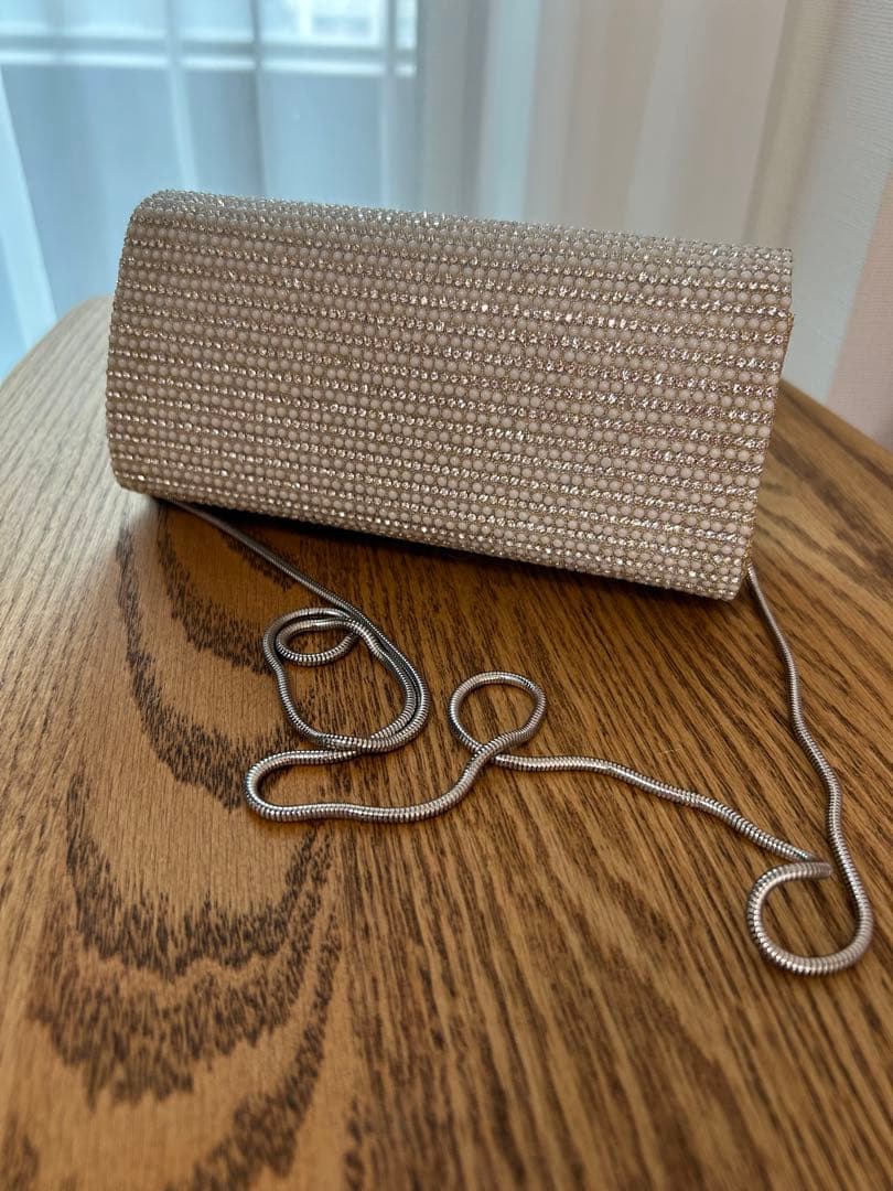 GRACE CONTINENTAL ラインストーンクラッチバッグ