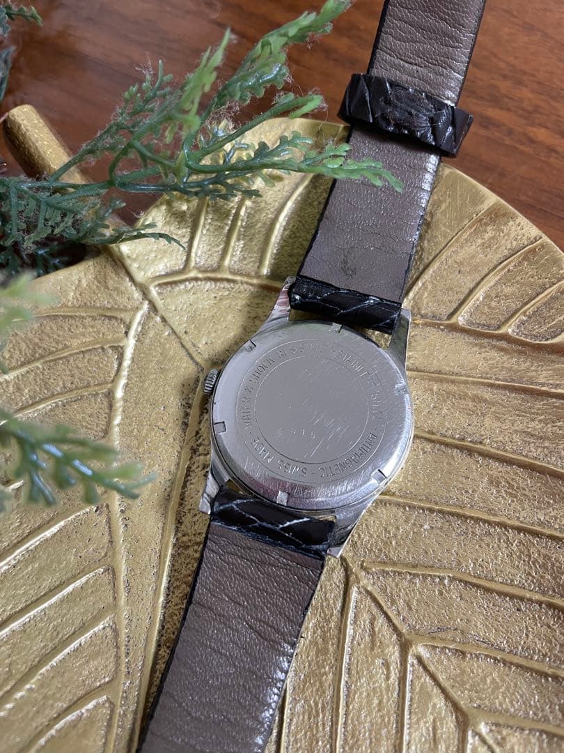 【超初期ジェンタデザイン】ユニバーサルジュネーブ Polerouter 黒文字盤