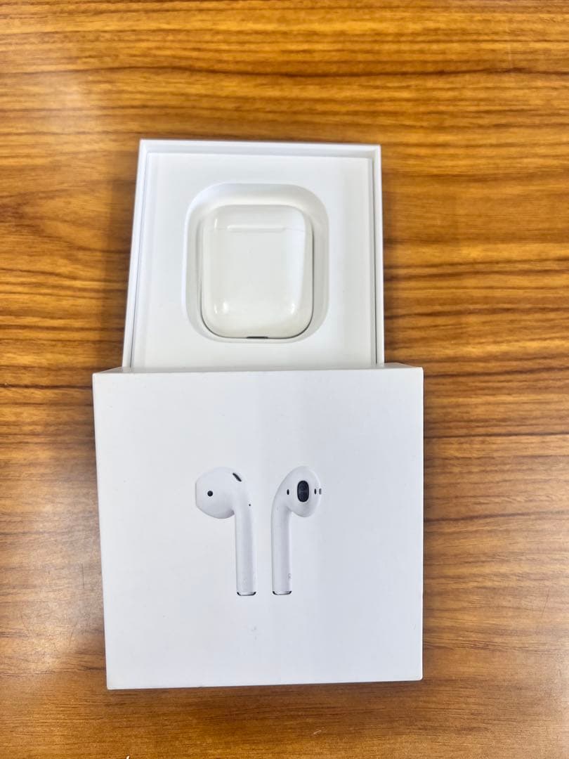 AirPods本体 第1世代ワイヤレスイヤホン ジャンク - メルカリ