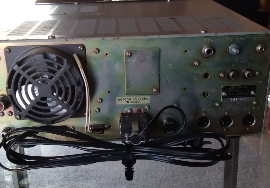 TRIO トリオ SSB トランシーバー TS-830V 無線機 TRIO トリオ SSB