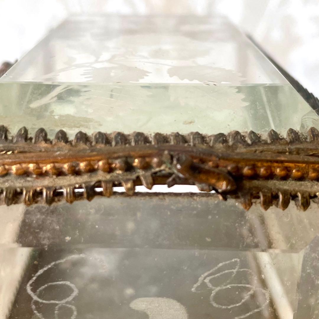 ローズ柄ベベルガラスジュエリーボックス アクセサリーケース フランス