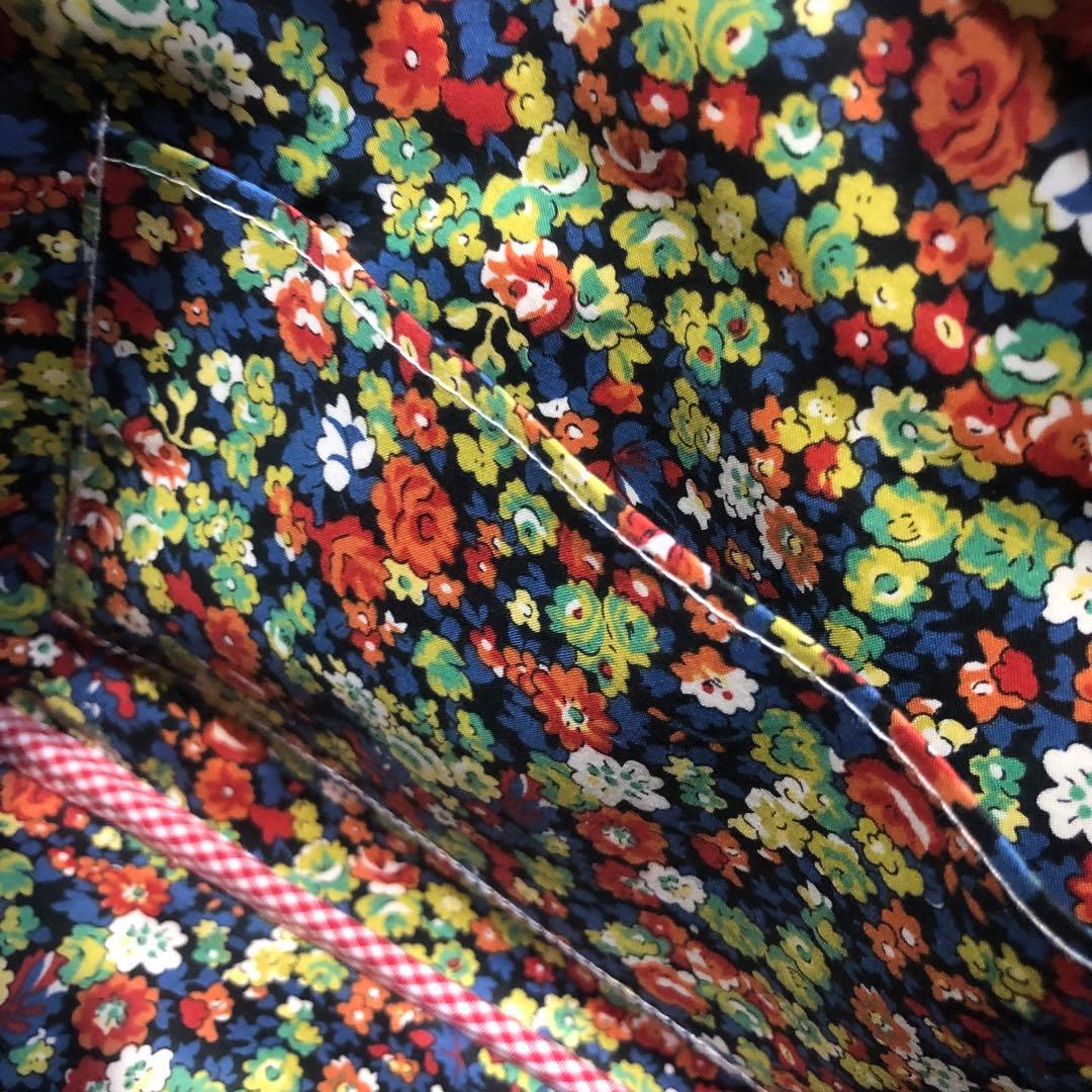 1775.ハンドメイド　スクエア型ショルダーポーチ　フランシュリッペ