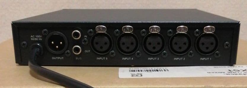 新古品 激安】オーディオテクニカ AT-MX51 マイクラインミキサー AUDIO