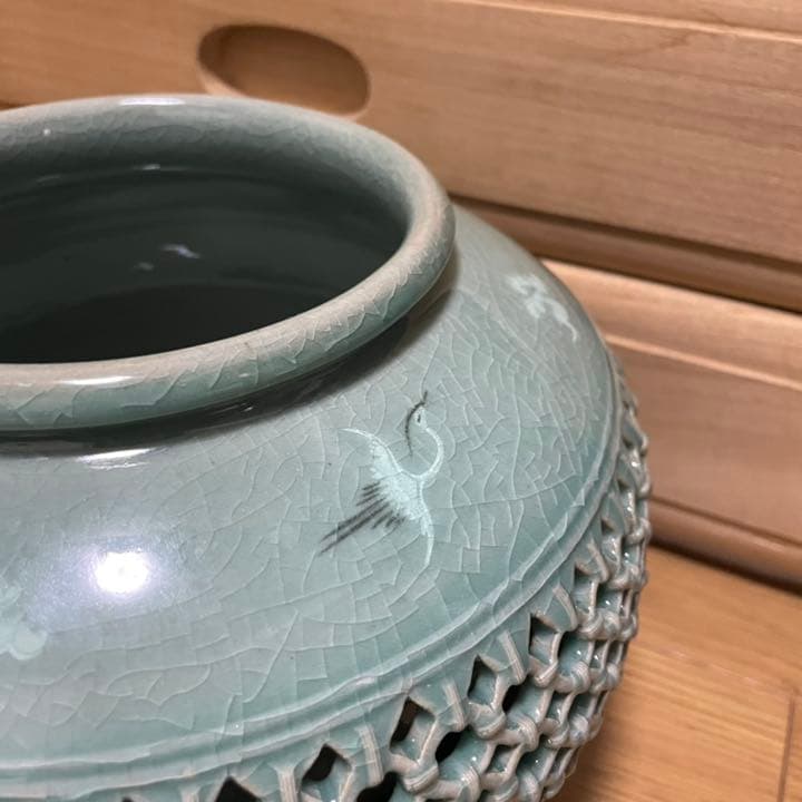 常滑焼 小西洋平作 切練込 香炉 透かし蓋 共箱 V 9623 常滑焼 | JINSUI