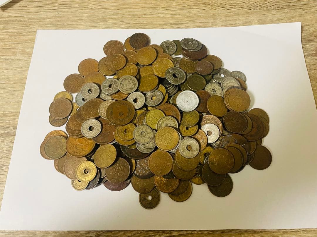 古銭 まとめ売り 1kg - メルカリ