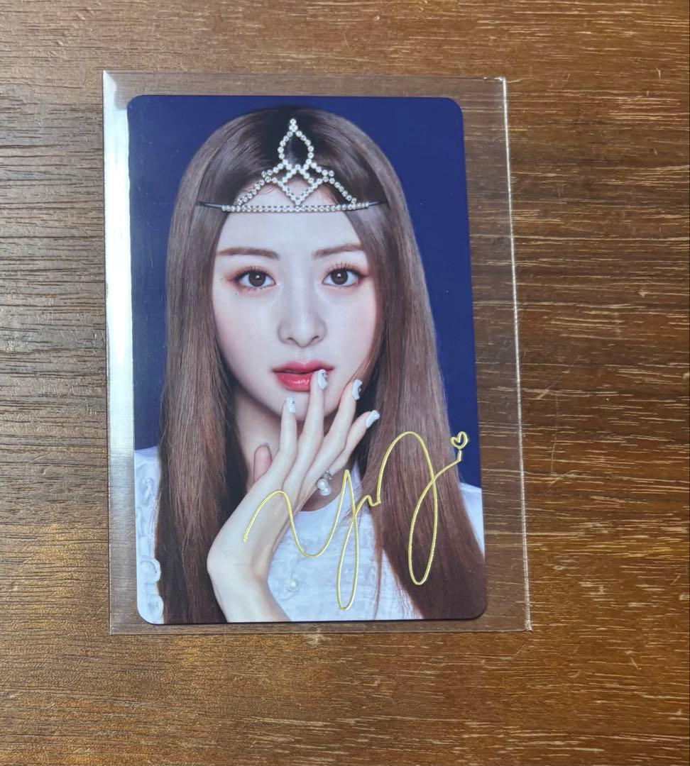 ルセラフィム LESSERAFIM ユンジン トレカ - メルカリ