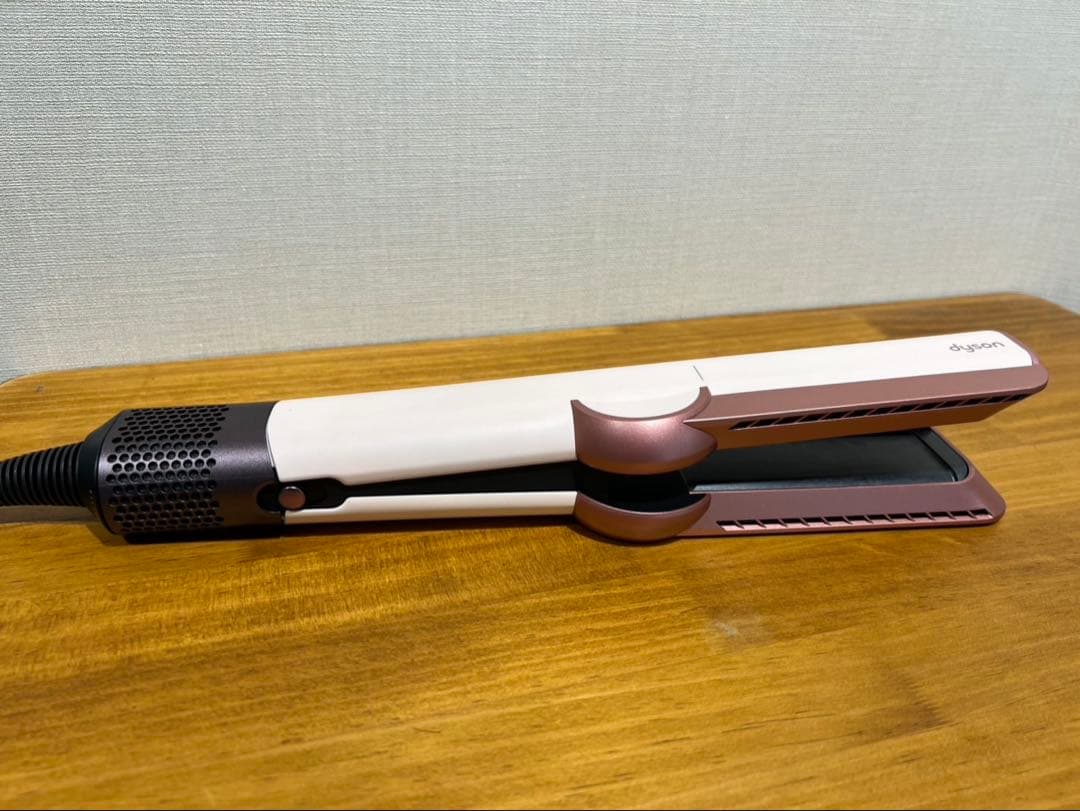ダイソン　ドライヤー　ストレイトナー エアストレート　セラミックピンク