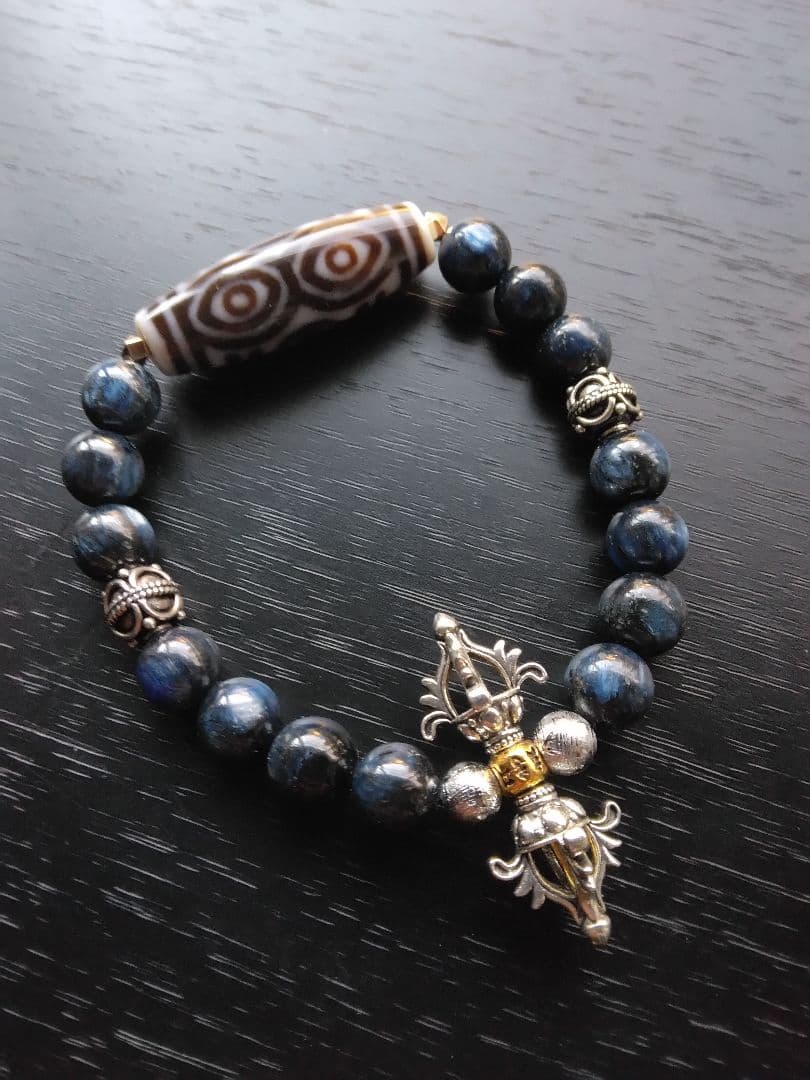 龍神・九眼と共に三大天珠Ⅲ白龍眼天珠ブレスレット❇梵字⭐護符霊符強力