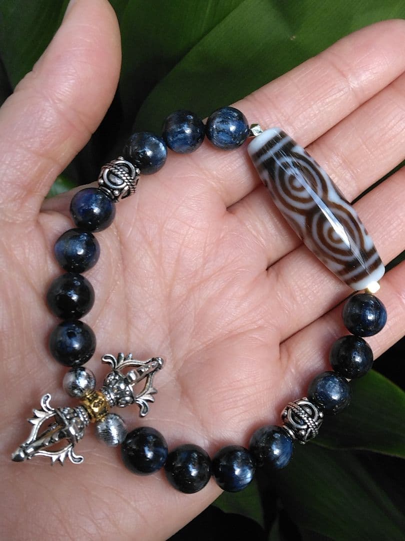 龍神・九眼と共に三大天珠Ⅲ白龍眼天珠ブレスレット❇梵字⭐護符霊符強力