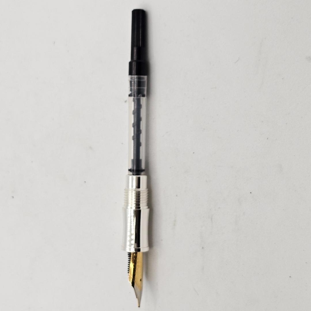 超希少】ドイツ製 トーマス・Wディーカー 万年筆 未使用品 - メルカリ