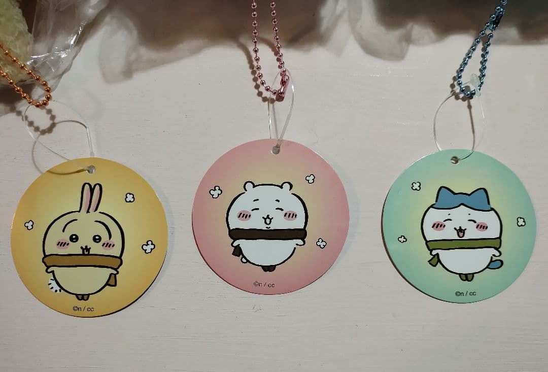 ちいかわ　ぬくぬくの装いマスコット　ちいかわ　ハチワレ　うさぎ