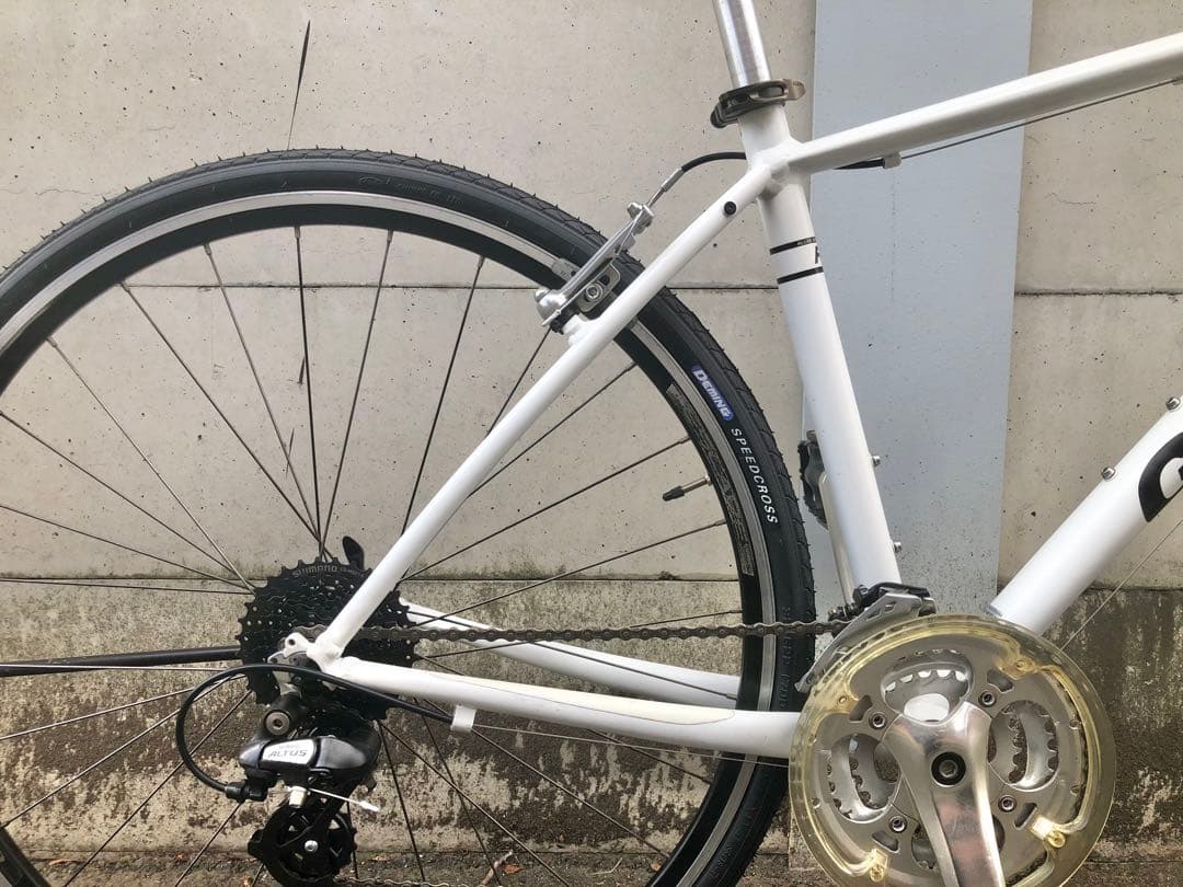 【超美品】GIANT ESCAPE R3 24速　クロスバイク　CT465mm