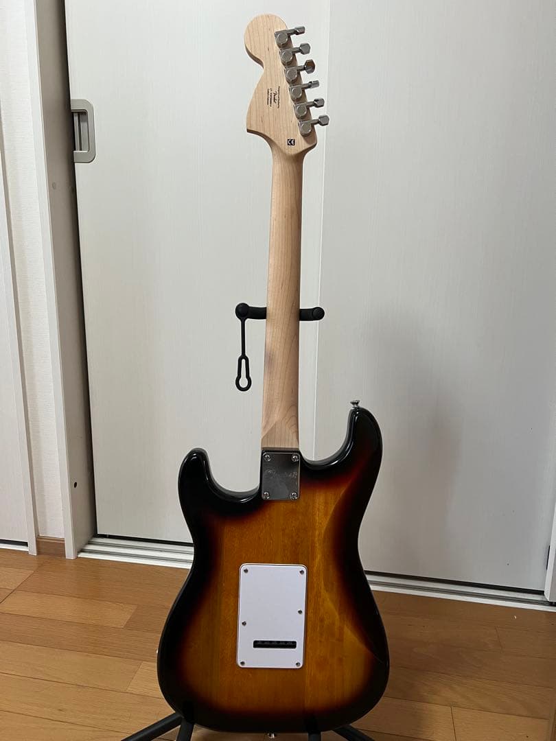 スクワイヤーby Fender ストラトキャスター　アフィニティシリーズ