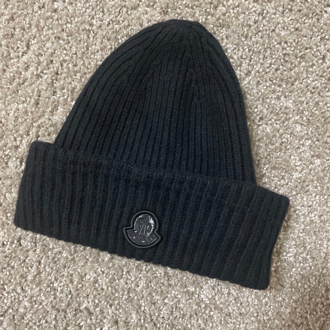 MONCLER ブラックニット帽