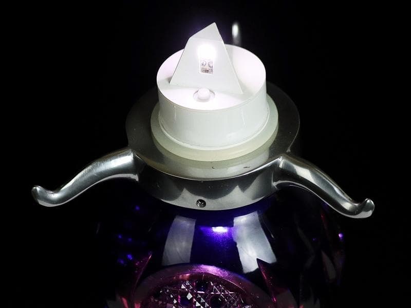 未使用】黒木国昭 秀逸作 二色被せガラスランプ 銘「綾切子」共箱