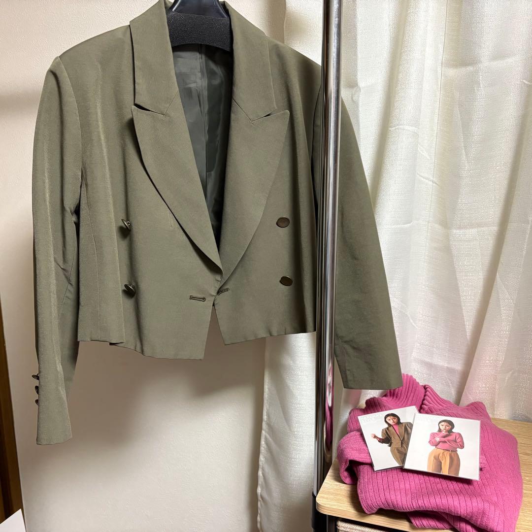 【値下げ】【新品 未使用】工藤遥コラボ ジャケット＆ニット+カード2枚