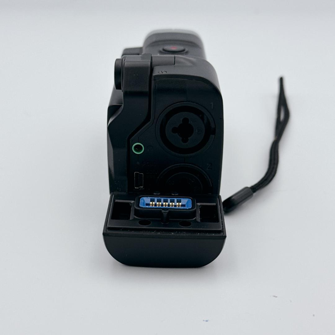 【極美品】ZOOM Q8 ズーム ハンディビデオレコーダー