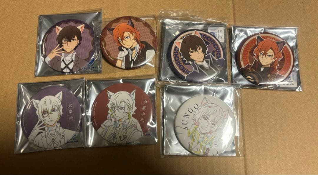 ナンジャタウン文豪ストレイドッグス缶バッジ中也太宰幸福ノ青ヰ鳥