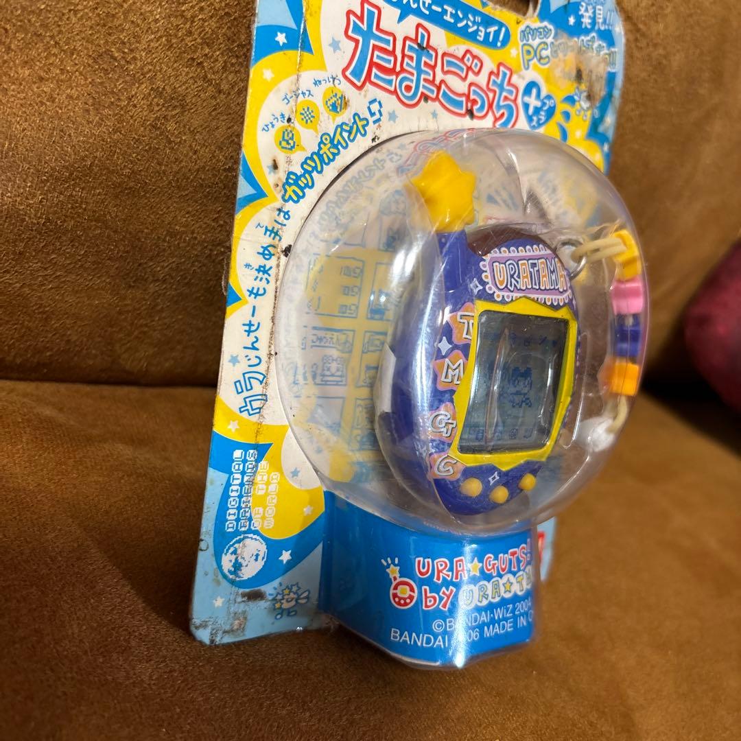 【新品未開封】ウラじんせーエンジョイ！たまごっちプラス　ウラねおん