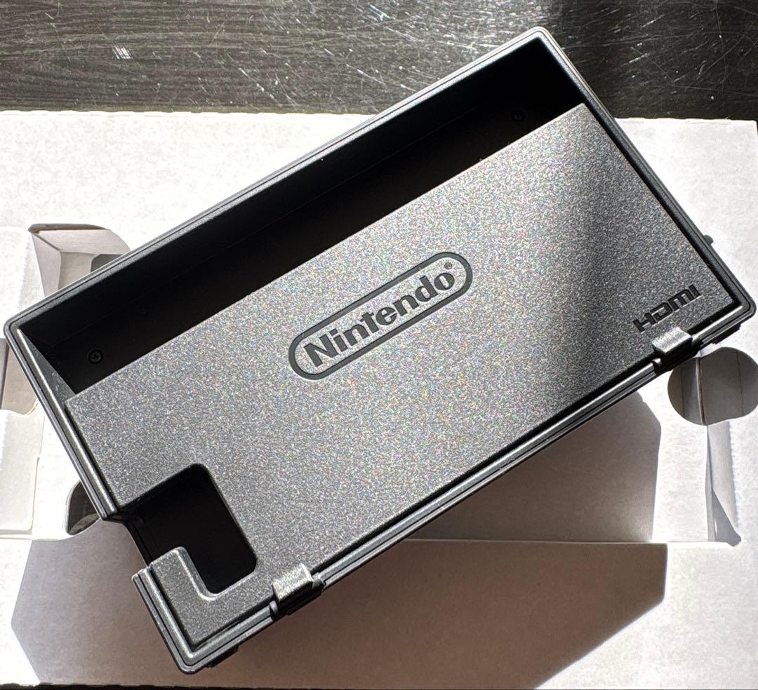 Nintendo Switch 本体5年使用Joy-Con左不具合あり傷汚れあり