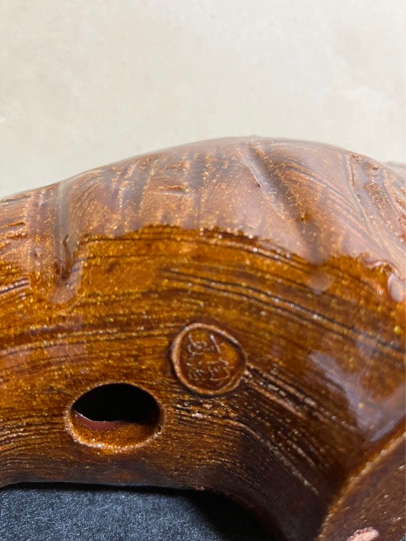 十代大樋長左衛門　（陶冶斎）作　亥　置物