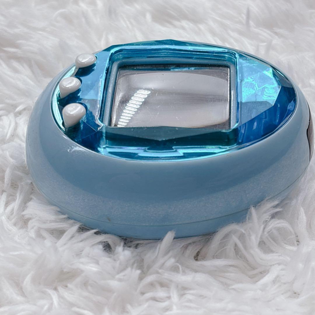 ✨️美品✨️たまごっち ID ブルー ストラップ付き 動作OK - メルカリ