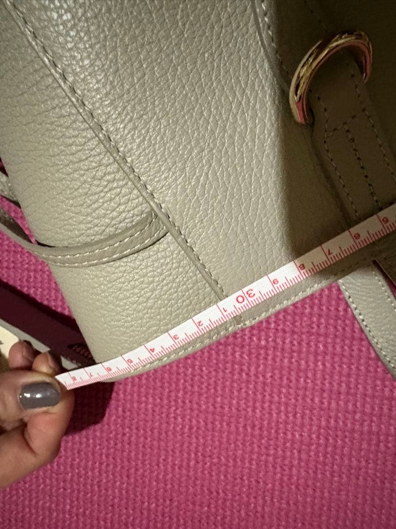 FURLA ベージュグレー レザー ショルダーバッグ